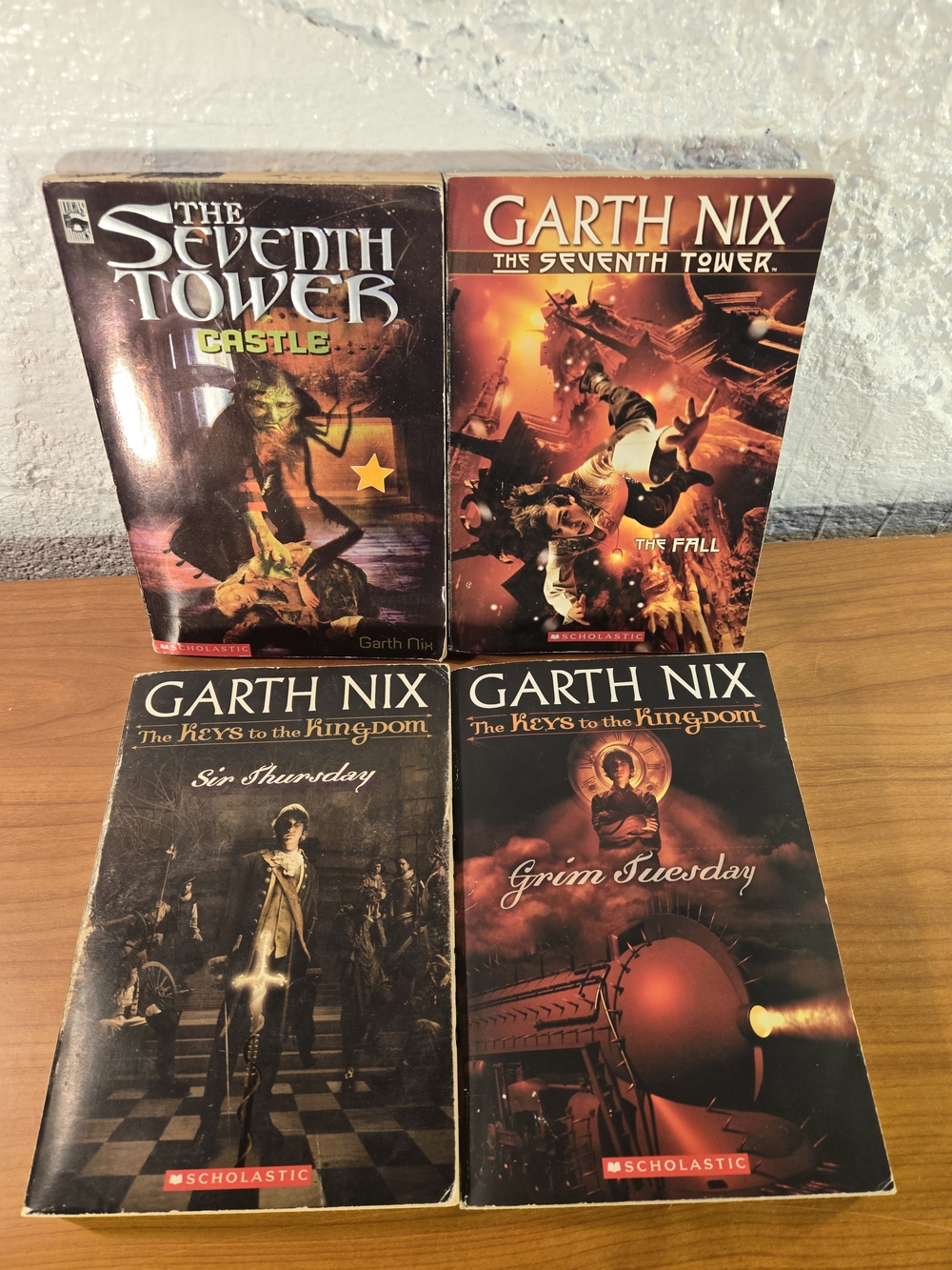 The Keys to the Kingdom And 7th Tower Garth Nix Lot Of 4 Paperback